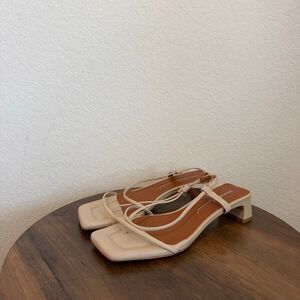 Intentionally Blank Cream Leather Anca Heeled Sandals Women's Size 38 US 8